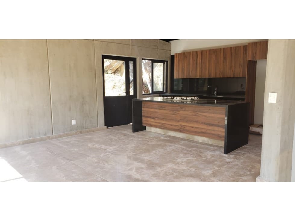 CASA PARA ESTRENAR EN EL CORAZON DE AVANDARO — foto 2