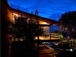 MODERNA RESIDENCIA PARA ESTRENAR CON VISTA AL LAGO
