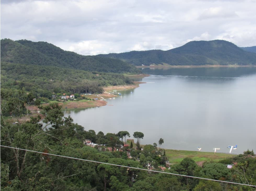 TERRENO CON VISTA AL LAGO — foto 4