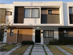 CASA EN VENTA EN ZAKIA EL MARQUES QUERETARO GVM