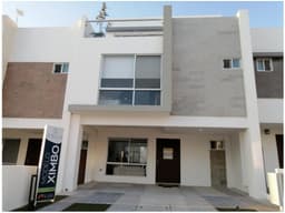 CASA EN VENTA CON ROOF GARDEN EN ZAKIA EL MARQUES QUERETARO GRH