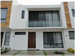 CASA EN VENTA EN ZAKIA EL MARQUES QUERETARO GAS