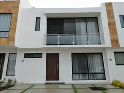 CASA EN VENTA EN SAN ISIDRO JURIQUILLA QUERETARO GRH