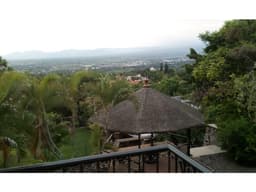 3 CASAS EN VENTA LOMAS DE CUERNAVACA