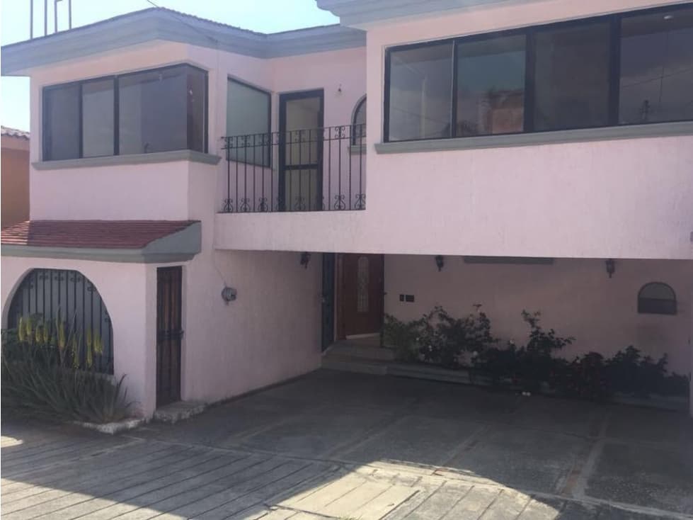 CASA EN VENTA EN LOMAS TETELA — foto 1