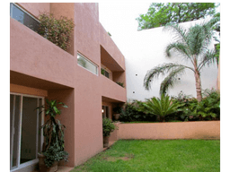 CASA EN VENTA COMPOSITORES