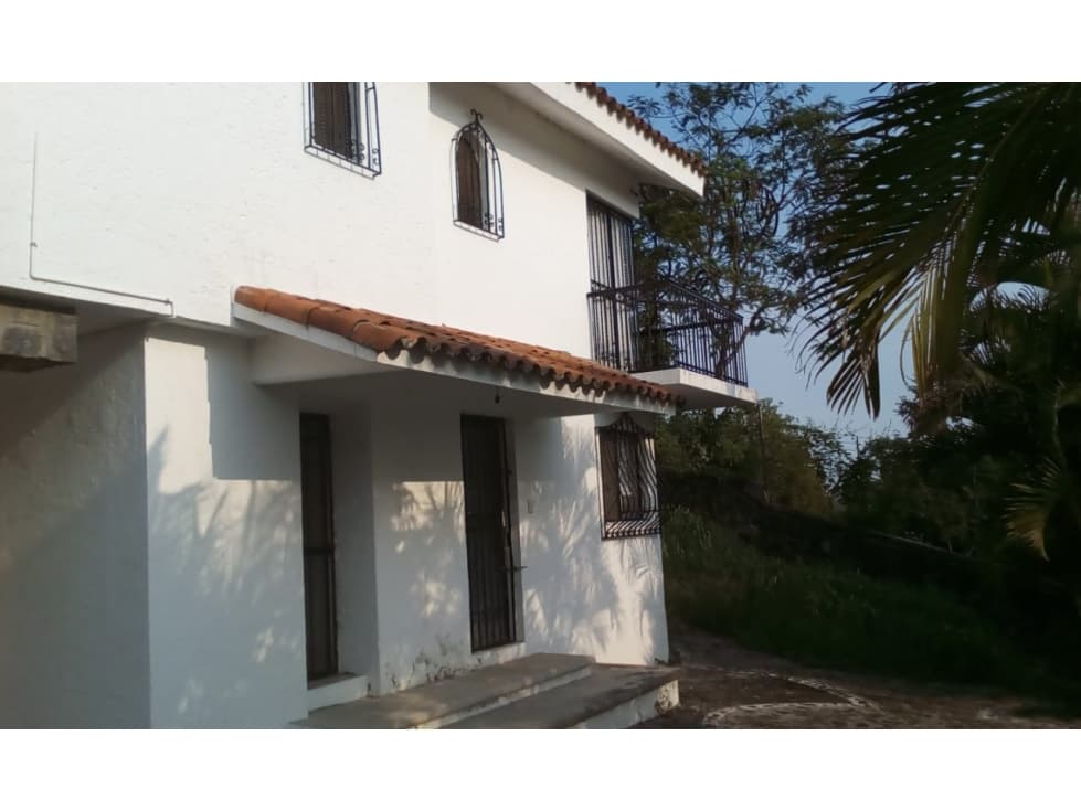 3 CASAS EN VENTA LOMAS DE CUERNAVACA — foto 2