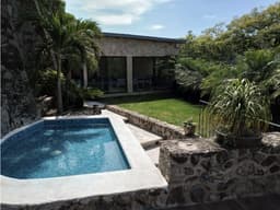 CASA EN VENTA EN CLUB DE GOLF