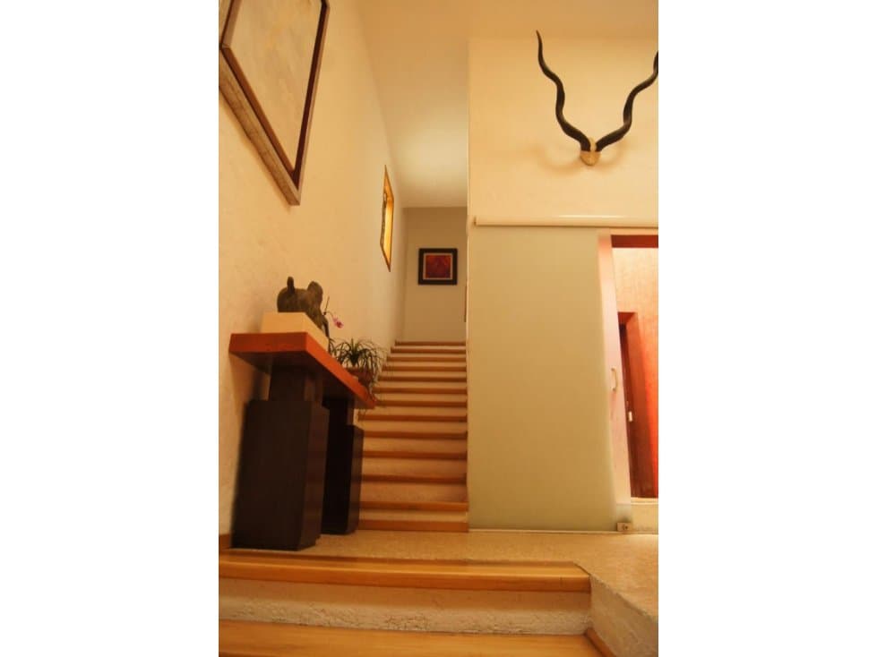 CASA SOLA EN VENTA  EN RANCHO CORTÉS — foto 3