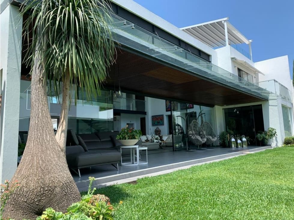 CASA EN VENTA EN ZONA DORADA — foto 1