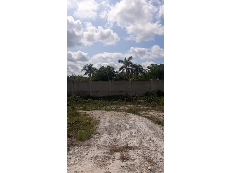 Espectacular terreno en Laguna Puerto Cancun — foto 1