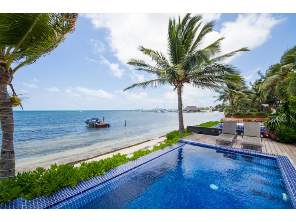 Espectacular Casa en Venta frente al Mar — foto 2