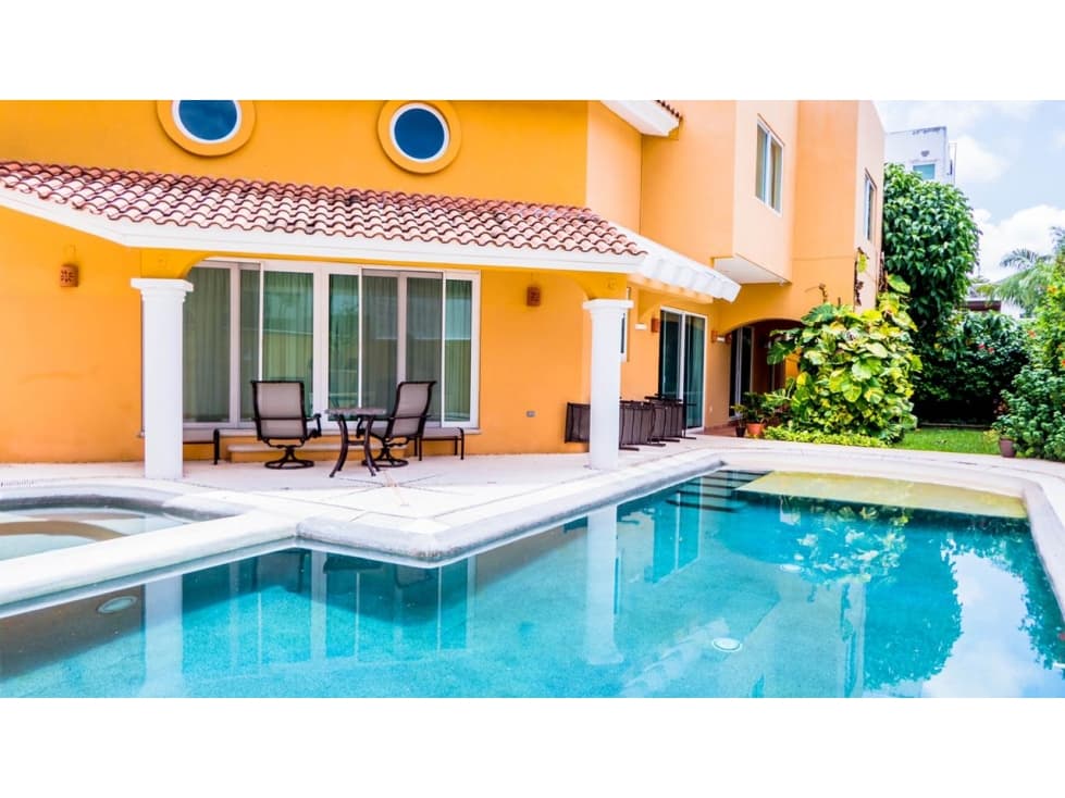 RESIDENCIA EN VENTA O RENTA SM 17 — foto 4