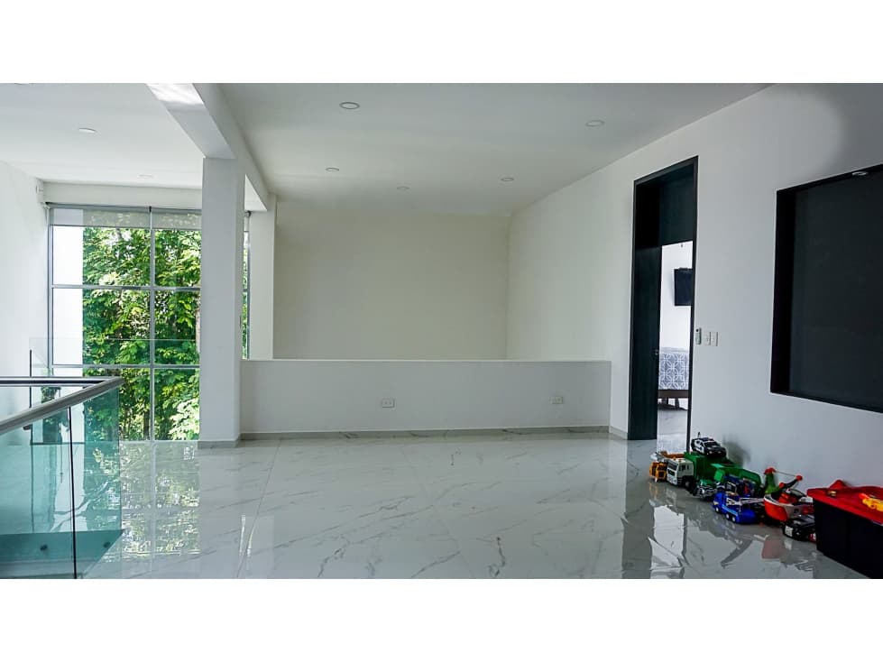 CASA EN VENTA DE SUPER LUJO EN LAGOS DEL SOL — foto 4