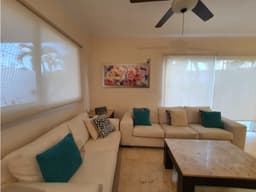 Casa en Isla Azul
