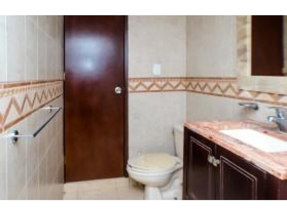 HERMOSA CASA EN VENTA  ALAMOS II — foto 6