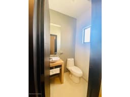 Casa en Venta en Zona Plateada  FF  21 - 4054 - 1