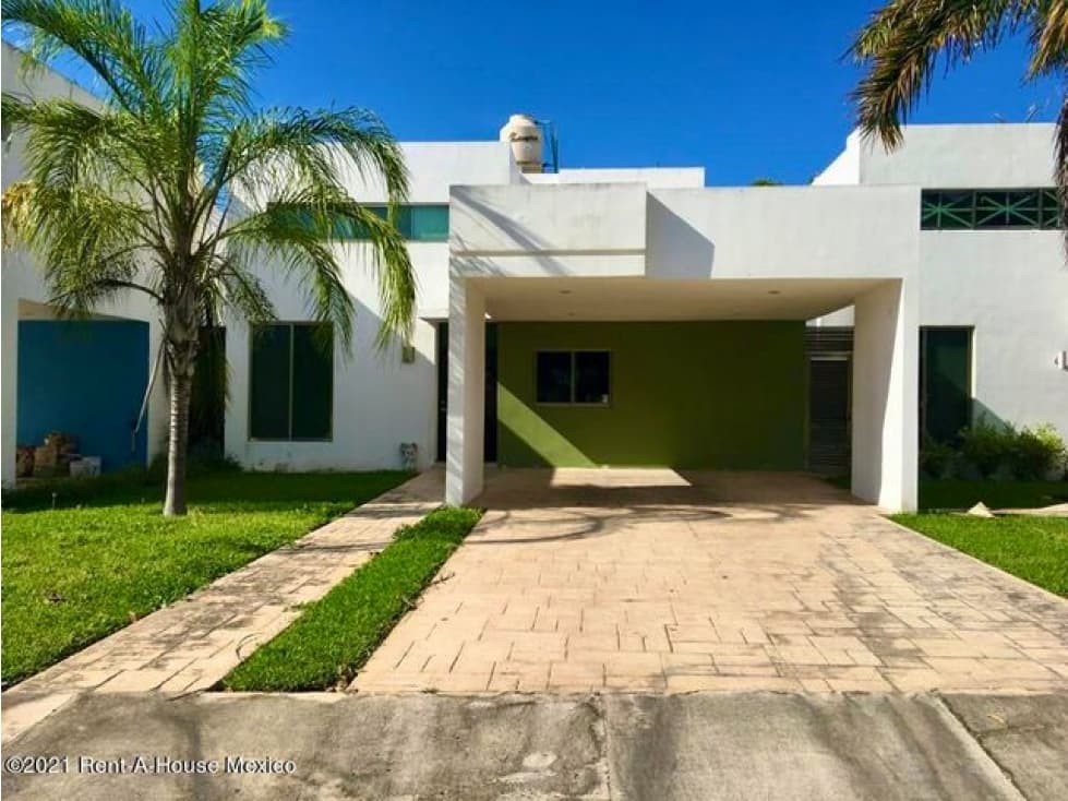 Casa en Renta Conkal MC22-1770 — foto 1