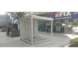 Islas en Renta en Parques Plaza Calle Lago Alberto 22-4100