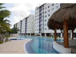 Departamento en Renta en Cancun  Centro MC 22-2298