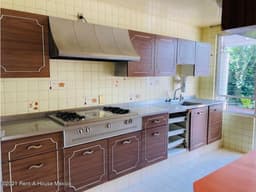 Casa en Venta en Calle Ignacio Allende,Del Recreo. RU 22-1500