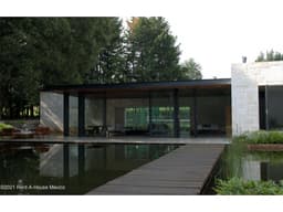 Terreno en Venta en Valle de Bravo  FF  22 - 811 - 1