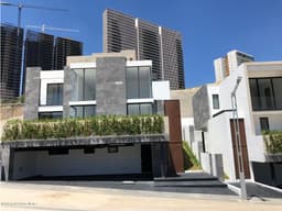 Casa en venta en La Vista Bosque Real LC21235