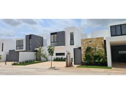 Casa en Venta en Conkal ,Conkal GY.22-4872