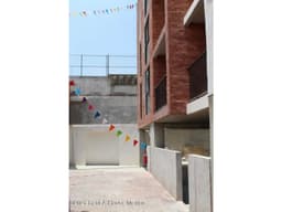 EN VENTA AMPLIO DEPARTAMENTO CON BALCÓN. 3 HAB. 2 BAÑOS. 2 CAJONES. FM