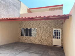 Casa Renta Ignacio Zaragoza,Mártires del 6 de Diciembre 22-5209 H.O