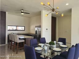 Casa en Venta en Conkal ,Conkal GY . 22-1053