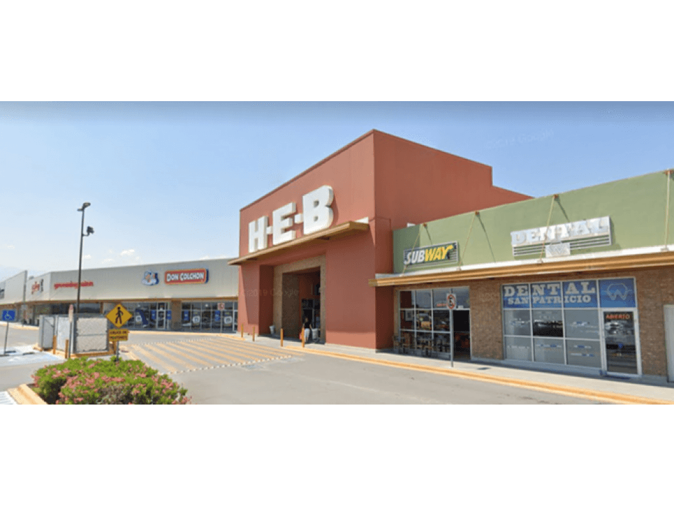 LOCAL  26-E HEB SALTILLO SAN PATRICIO — foto 1