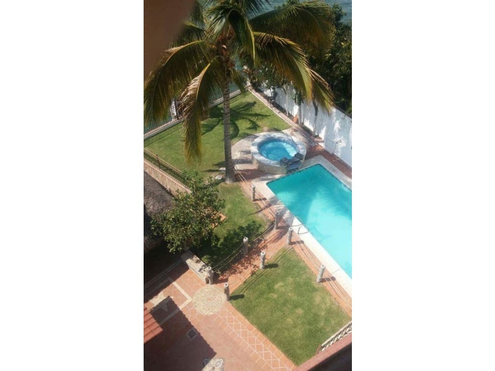 CASA EN VENTA A ORILLA DEL LAGO "BEATA" — foto 2