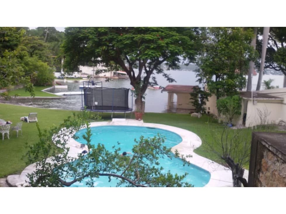 CASA EN VENTA A ORILLA DEL LAGO "MAR" — foto 5