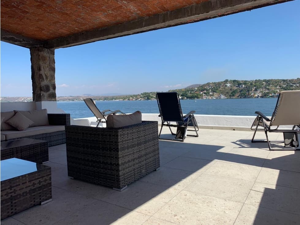 CASA EN VENTA A ORILLA DEL LAGO "RODEO" — foto 5