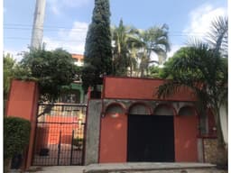 SE VENDE RESIDENCIA UBICADA AL SUR ORIENTE DE LA CIUDAD