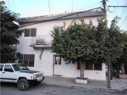 SE VENDE CASA AMPLIA EN COL. OBRERA DE TUXTLA GUTIERREZ