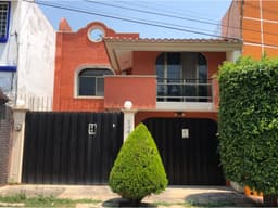 SE RENTA CASA AMUEBLA EN LA HACIENDA