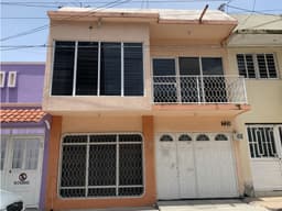 Gana $20,000 mensuales rentando esta propiedad como consultorios