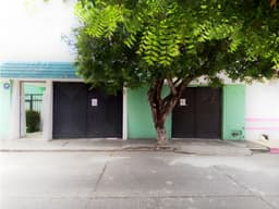 Hermosa casa en venta con excelente ubicación