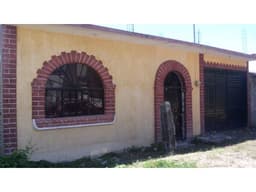 SE VENDE CASA DE UN NIVEL EN PEDREGAL SAN ANGEL