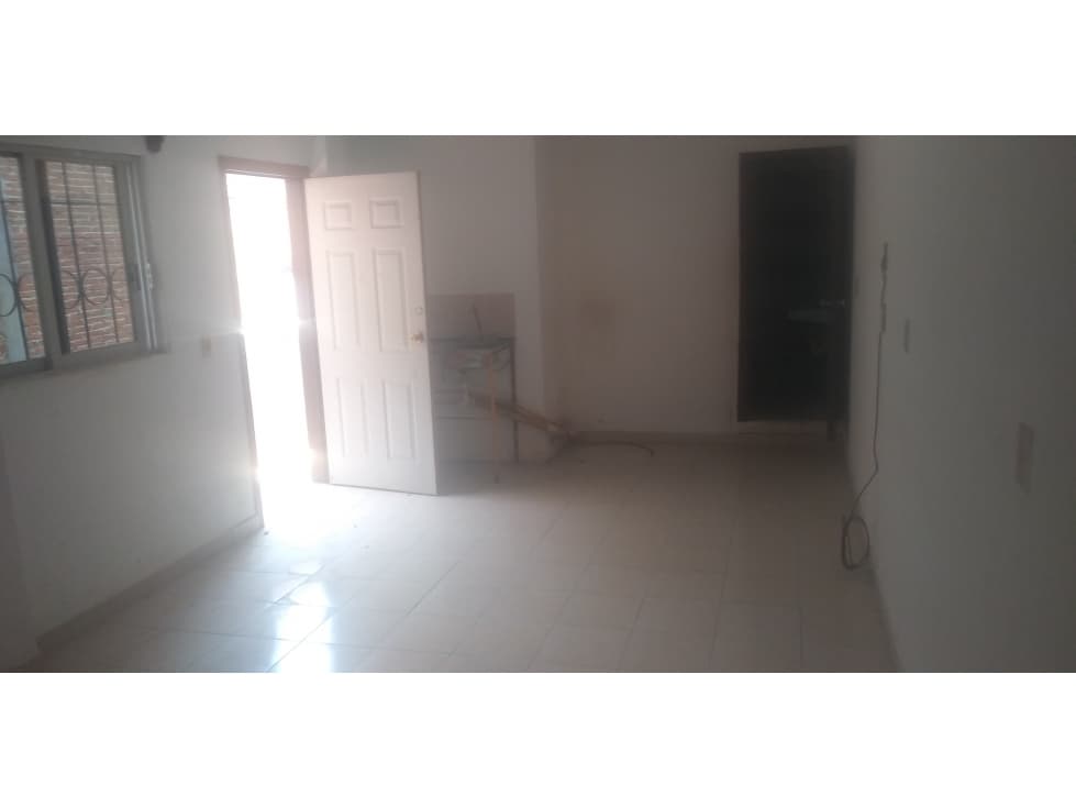 Venta de casa con local y cuartos para renta — foto 3