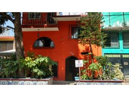 SE VENDE CASA A 2 CALLES DEL BLVD. BELISARIO DOMINGUEZ