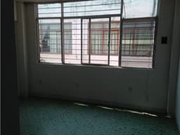 HOGAR ALEGRE CON EXCELENTE UBICACIÓN