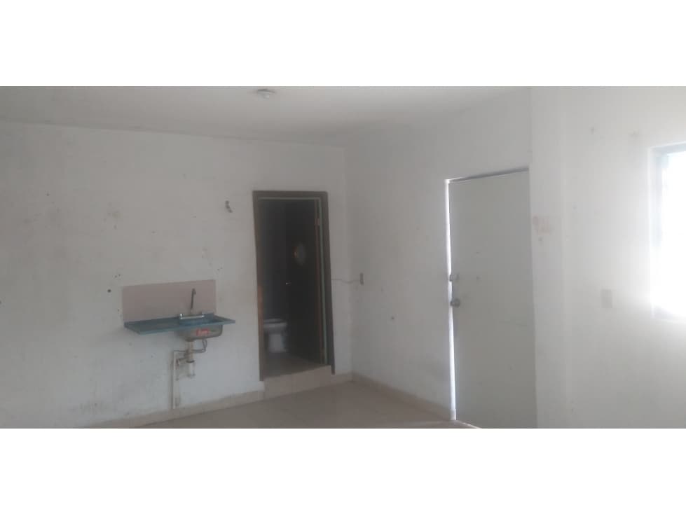 Venta de casa con local y cuartos para renta — foto 4