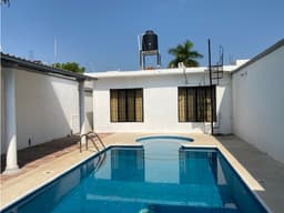 Se Renta Casa Amueblada y Climatizada con Alberca Fracc Malibu