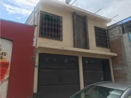 SE VENDE CASA MUY CERCA DE VIDA MEJOR EN EL FRACC. MARGARITAS