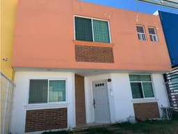Hermosa casa en venta en fraccionamiento privado