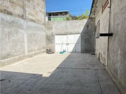 SE VENDE CASA EN LOS PÁJAROS