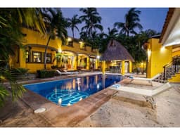 Departamento en Venta en Puerto Vallarta, 12 Recámaras, 13 Baños